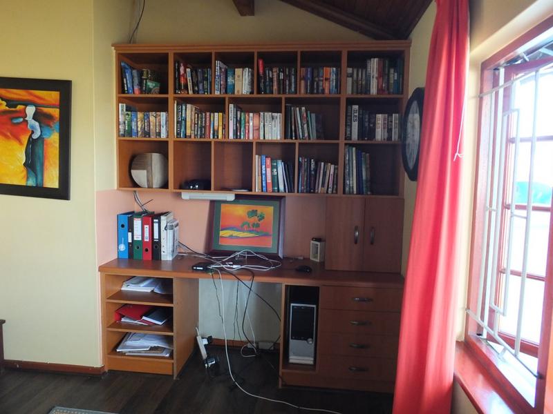 To Let 4 Bedroom Property for Rent in Dormehls Drift Western Cape